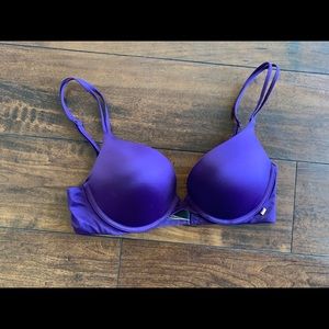 Like new! Very Sexy Victoria Secret bra